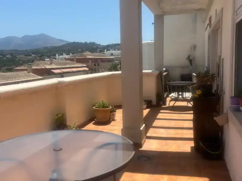 Terrassa de Pis en venda en Coín amb Moblat