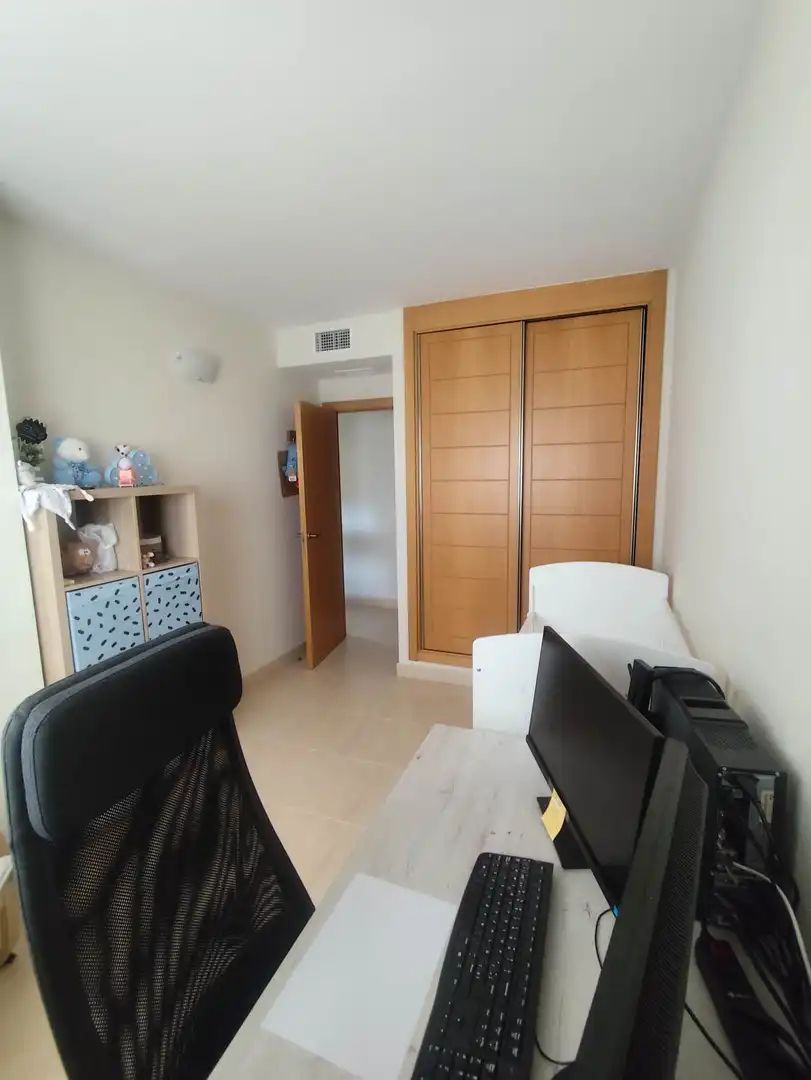 Bedroom of Flat for sale in Pedanías Oeste