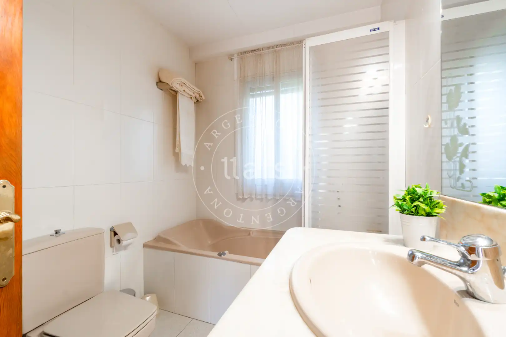 House with terrace for sale in Carrer de Santiago Rusiñol, imagen 41