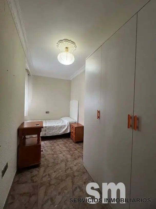 Dormitori de Pis en venda en Centro