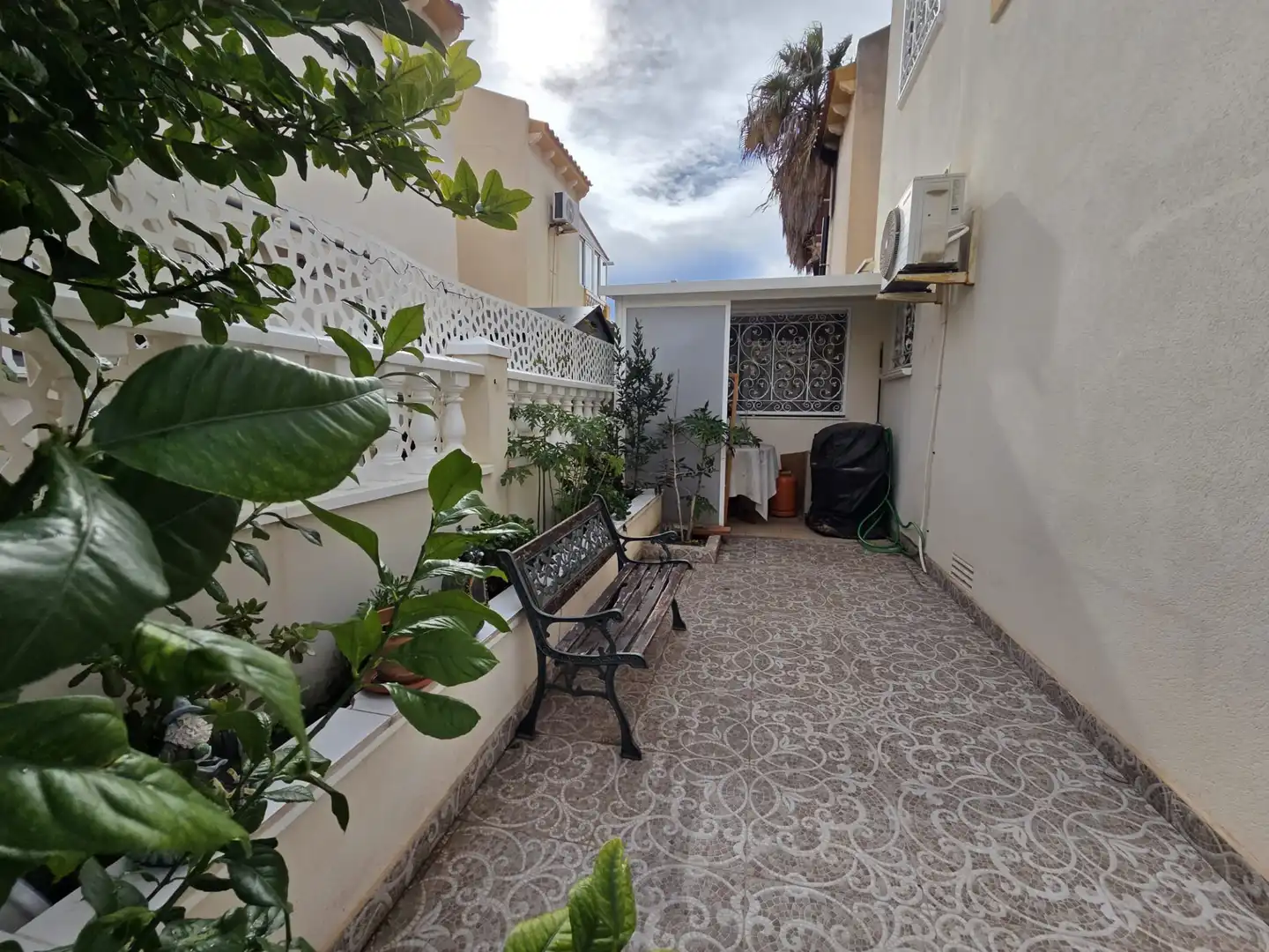 Garden of Detached homes for sale in Orihuela  with Air Conditioner, Terrace and Storage room