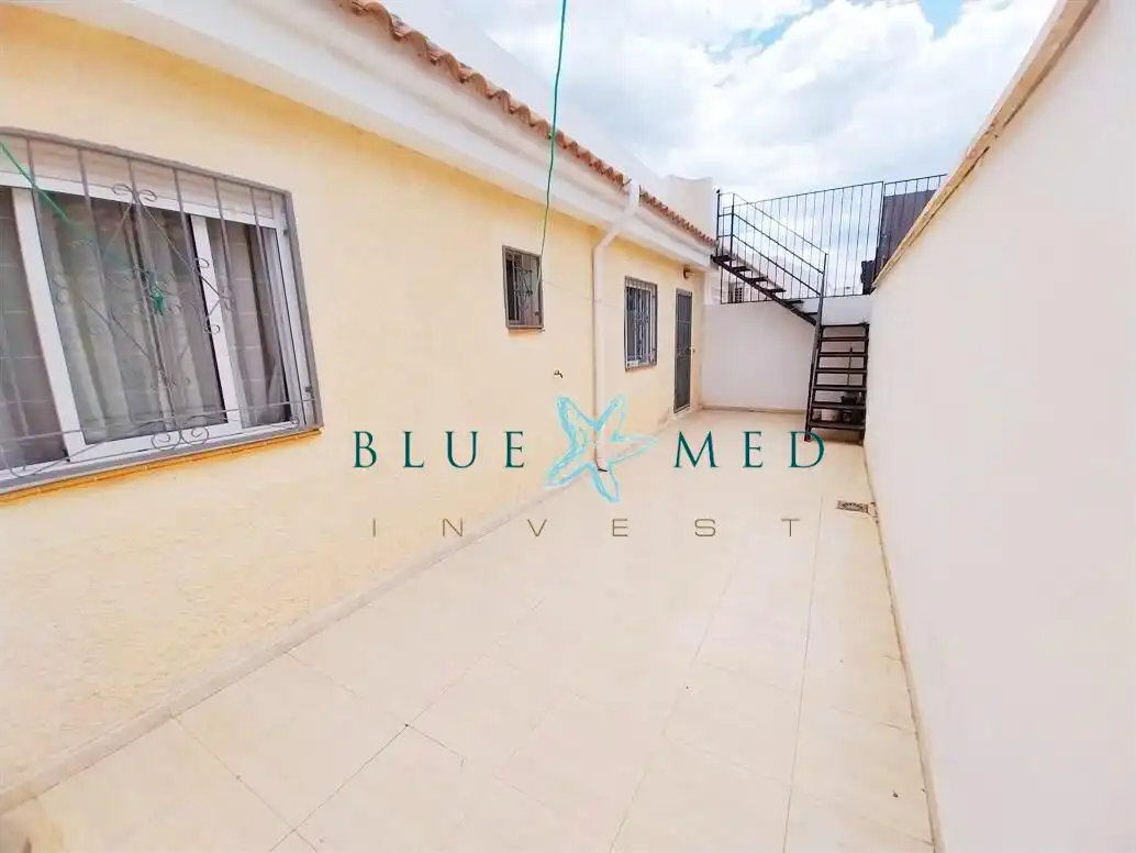 Vista exterior de Casa o xalet en venda en Mazarrón amb Terrassa