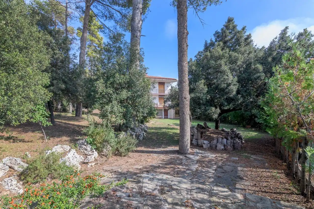Residential land for sale in Pirineus, imagen 4