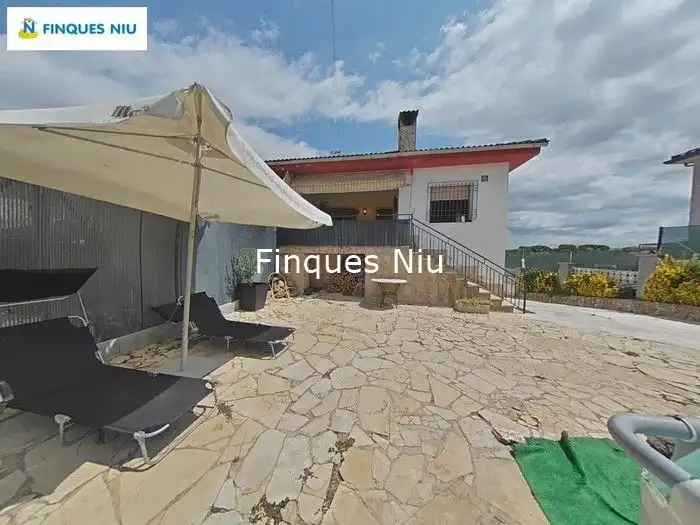 Chalet con jardín en venta en Avinguda Antonio Machado 2, imagen 6