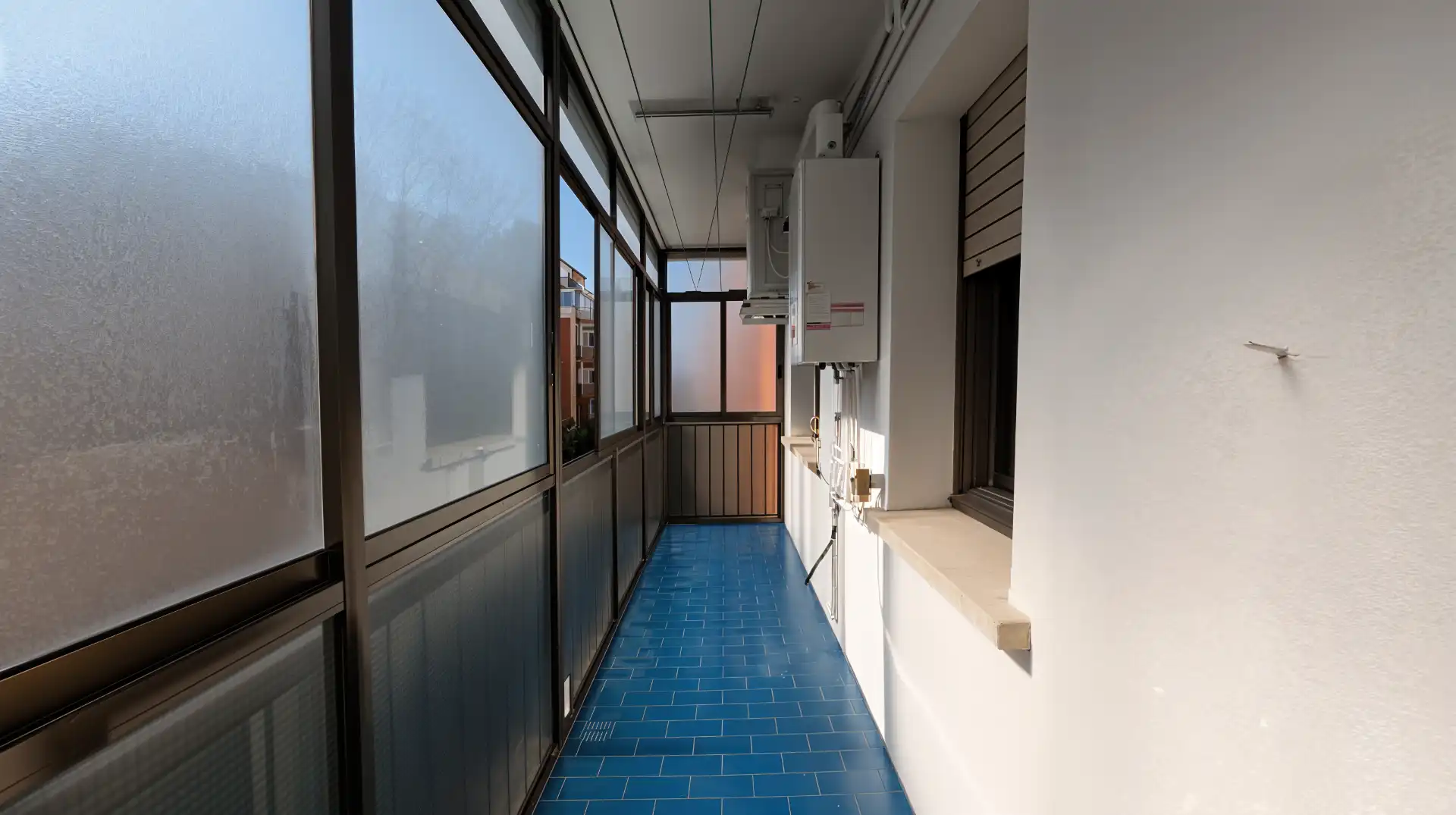 Piso con terraza en venta en Carrer de Flix, imagen 3