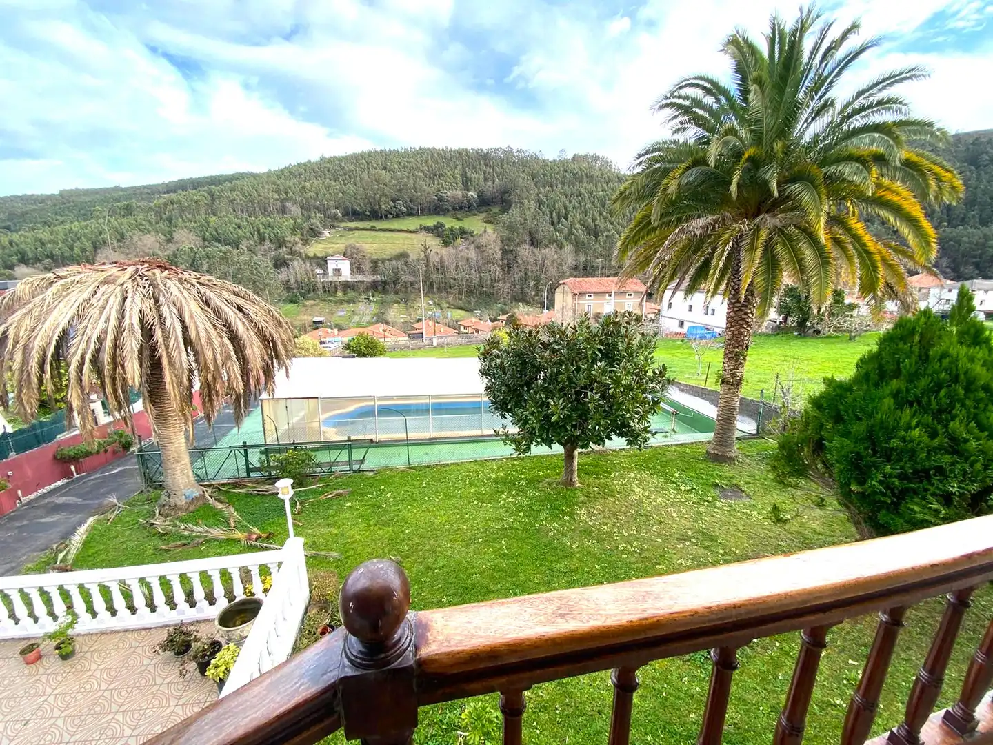 Jardí de Casa o xalet en venda en Castro-Urdiales amb Calefacció, Jardí privat i Parquet