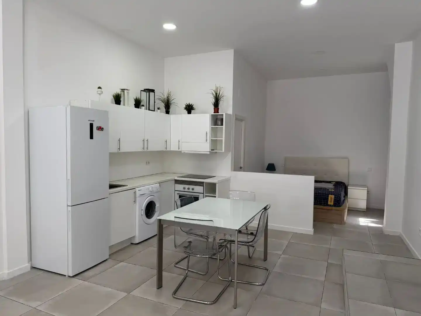 Kitchen of Apartments for sale in  Madrid Capital  with Air Conditioner