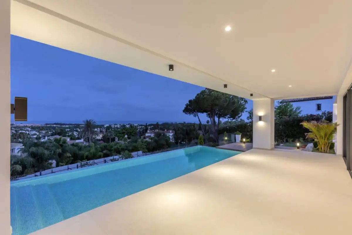 Casa amb piscina en venda a Estepona Pueblo, imagen 37