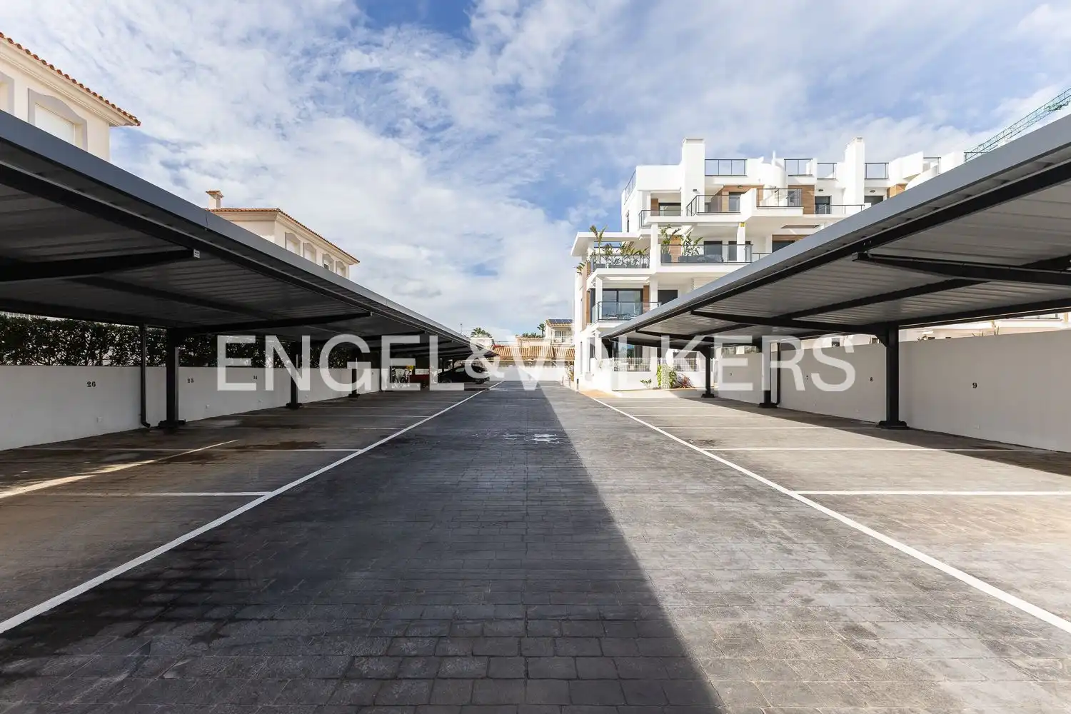 Parking of Attic for sale in Dénia  with Air Conditioner, Heating and Terrace