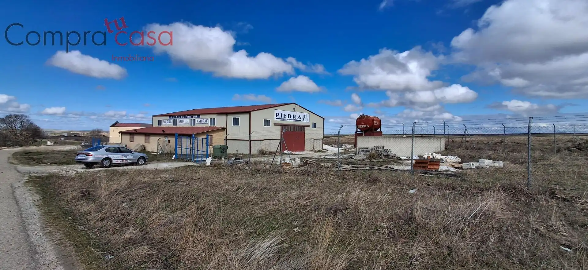 Vista exterior de Nave industrial en venta en Valseca