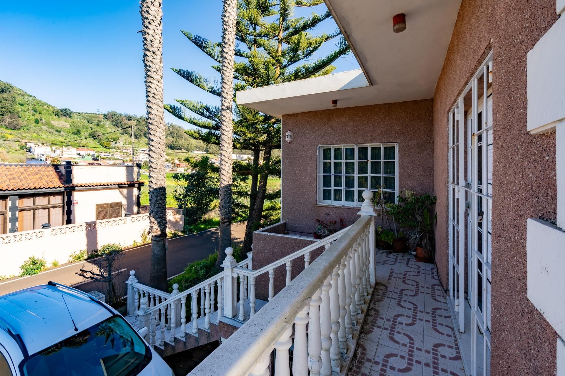 Exterior view of Houses for sale in San Cristóbal de la Laguna