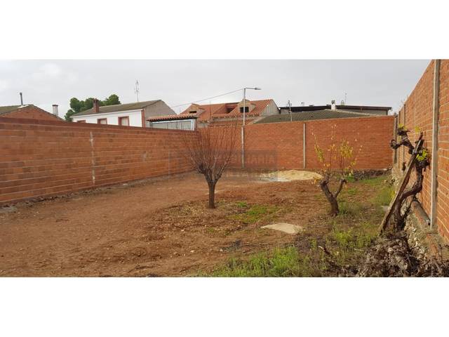 Terreno residencial en Venta en Calle Luna, 16 en Villanueva de Alcardete
