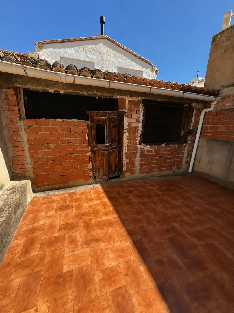 Casa adosada en venta en Millares