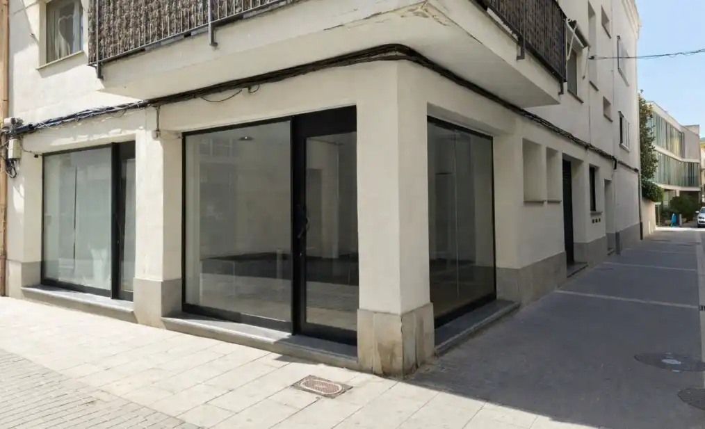 Locale commerciale in affitto a Santa Coloma de Farners