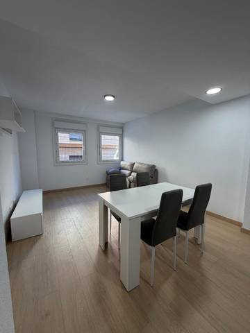 Piso en Alquiler en Travesía de Toledo, 4 en Camarena