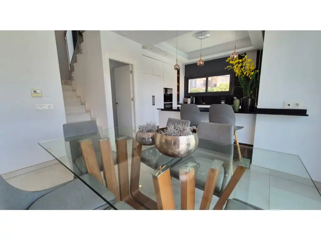 Casa amb jardí en venda a Calle Gabriela Mistral, imagen 16