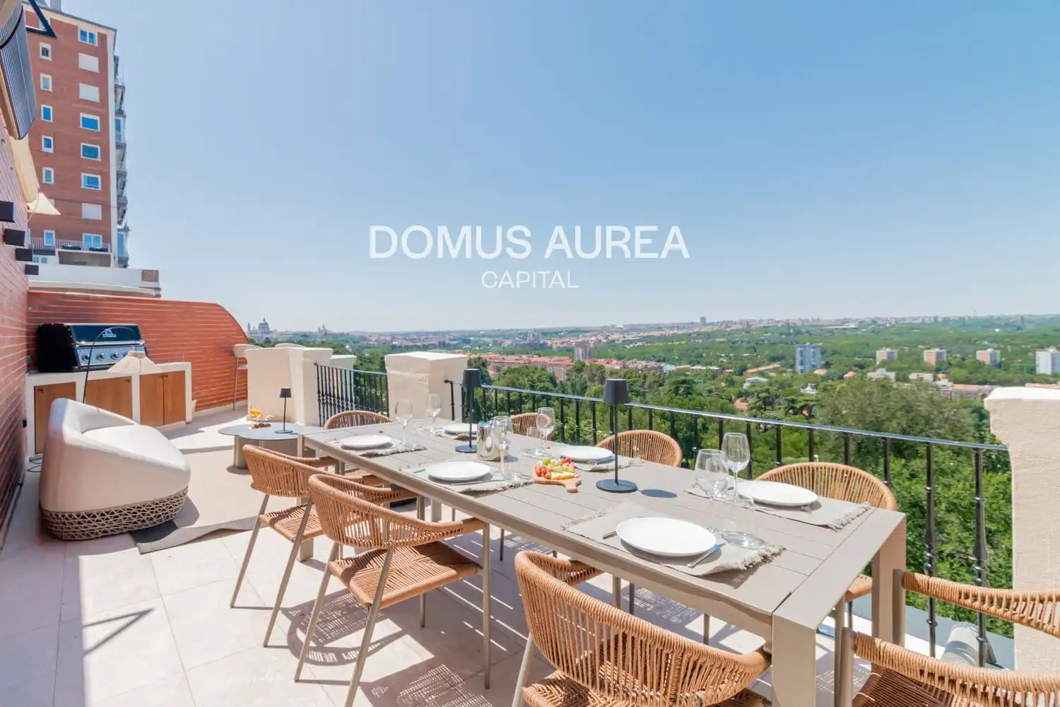 Terrace of Attic for rent in Madrid  with Air Conditioner, Heating and Parquet flooring