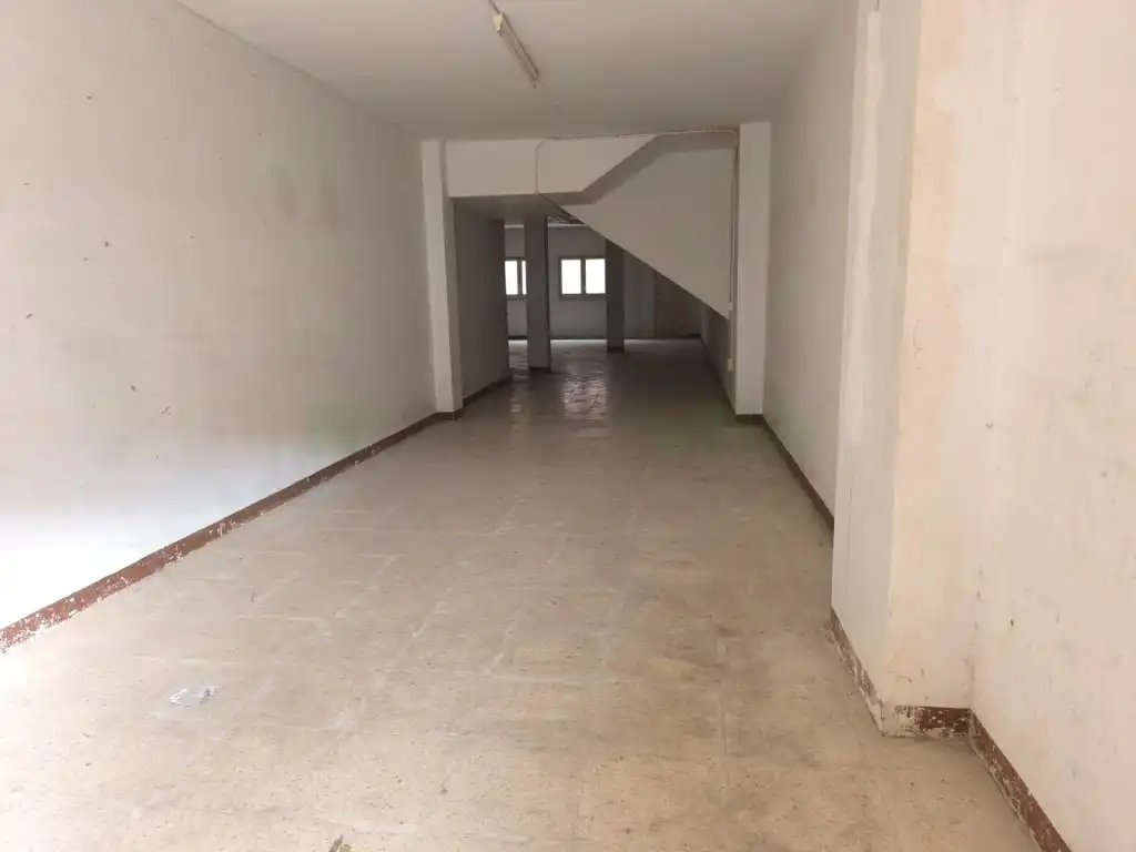 Local comercial en venta en Calle Verdaguer