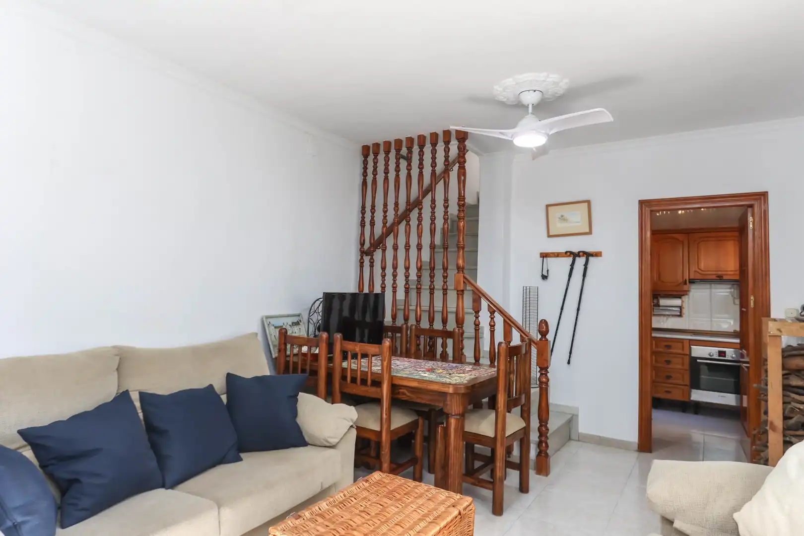 Casa adosada en venda en Yunquera amb Jardí privat