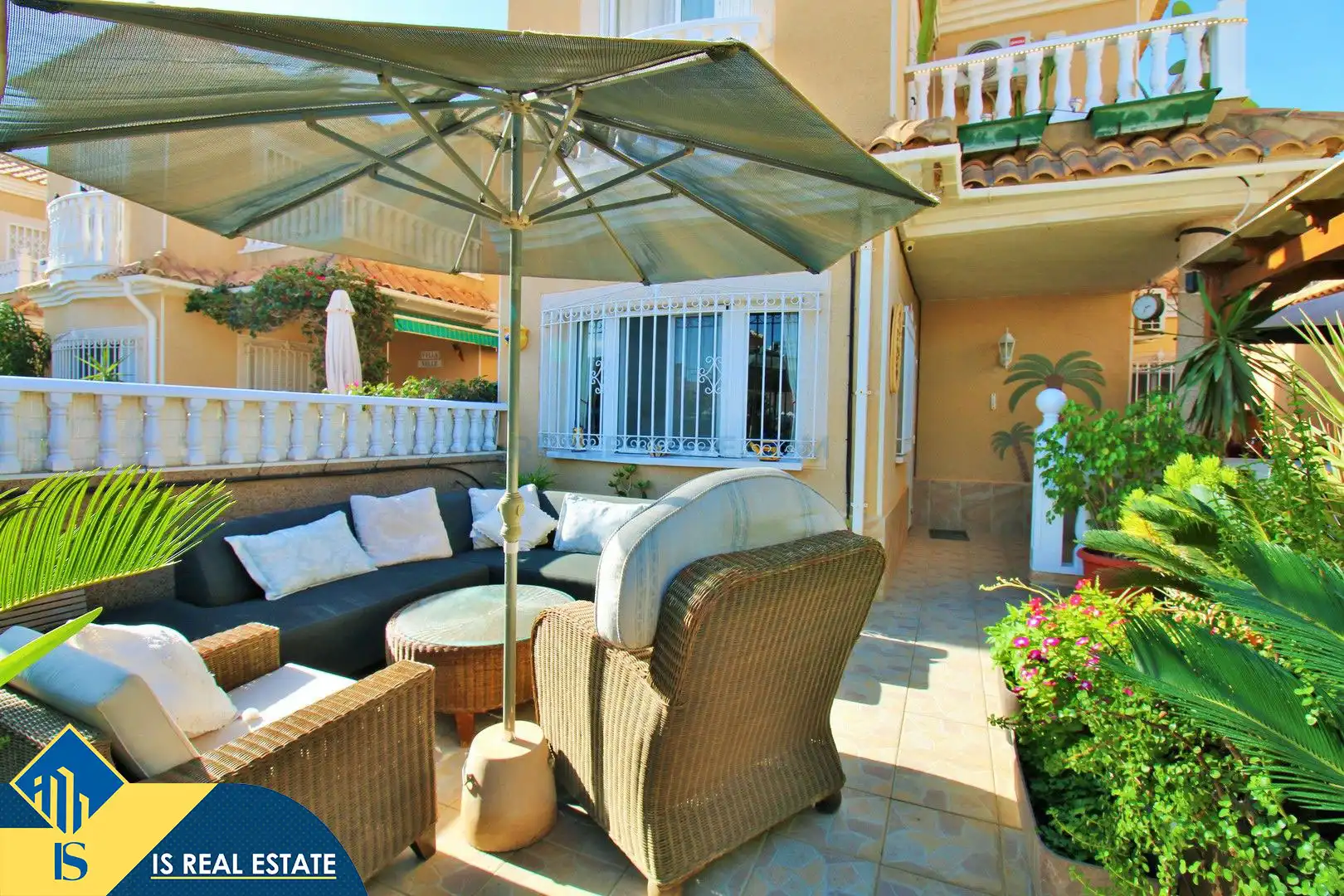Chalet con piscina en venta en Orihuela Costa, imagen 4