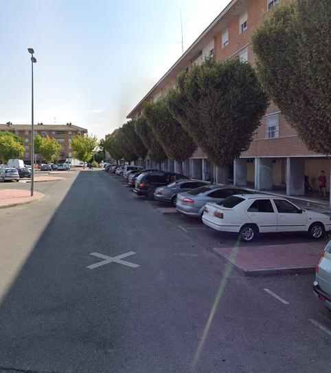 Photo 2 of Flat for sale in Reyes Católicos, Madrid