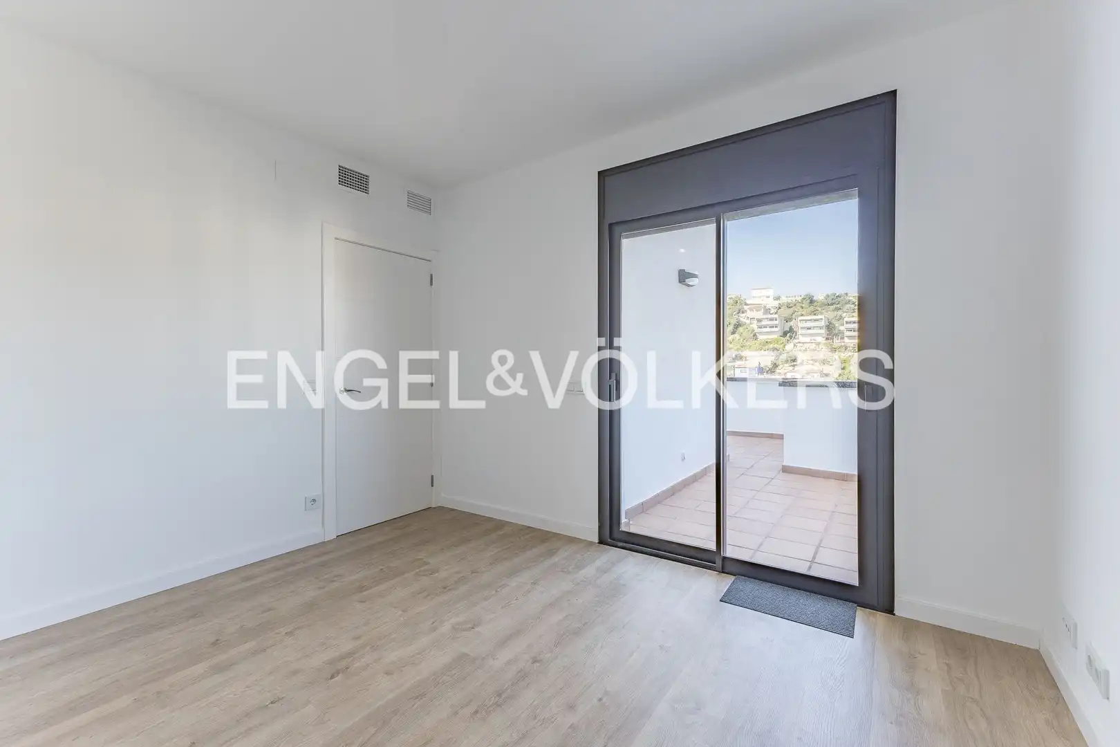Habitación de Casa o chalet en venta en Calafell con Aire acondicionado, Calefacción y Jardín privado