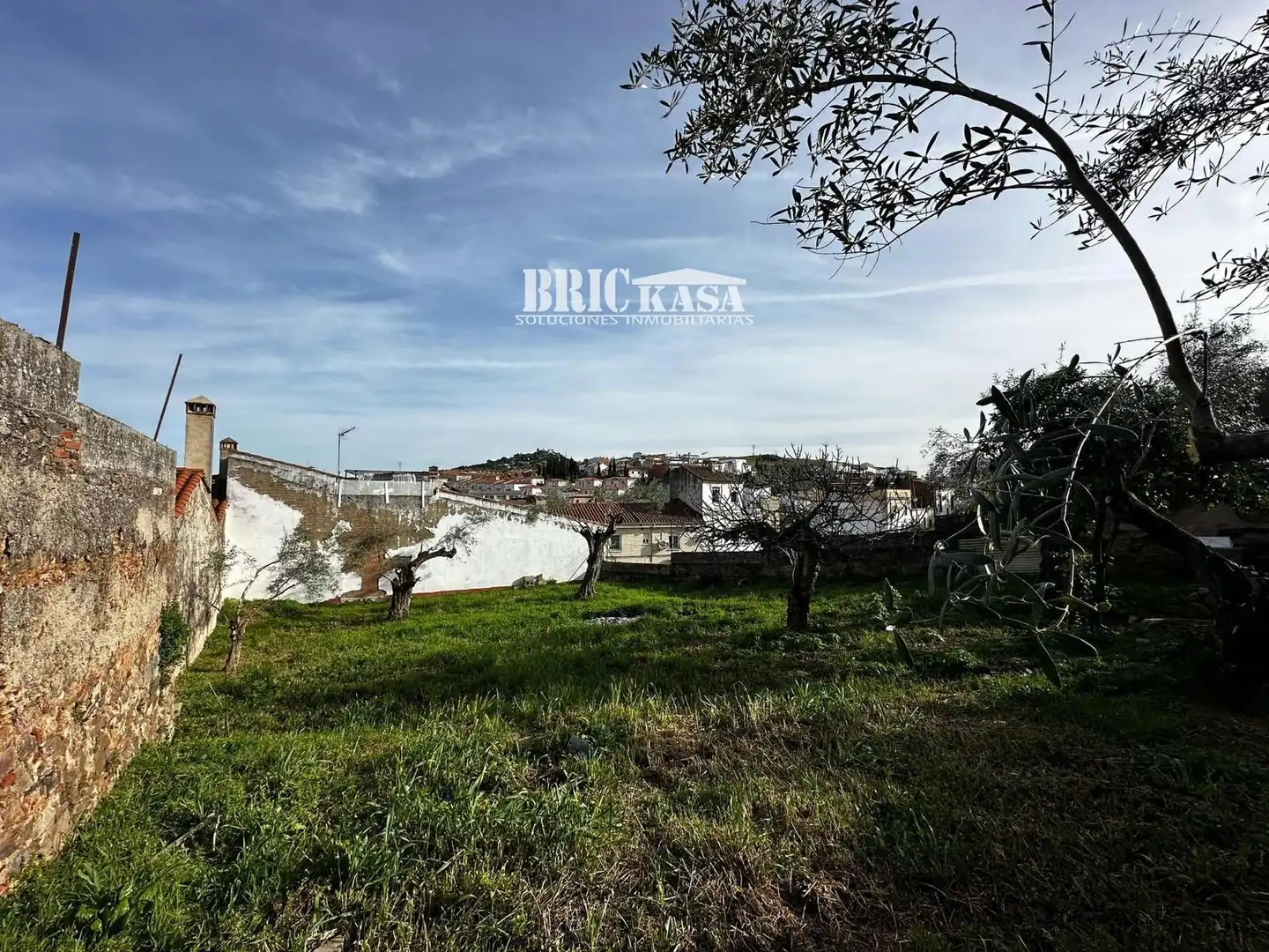 Vista exterior de Terreny en venda en Cáceres