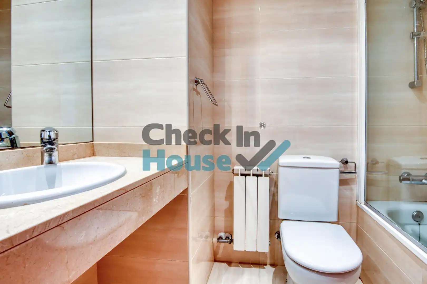 Baño de Dúplex en venta en Sant Feliu de Guíxols con Aire acondicionado, Calefacción y Terraza