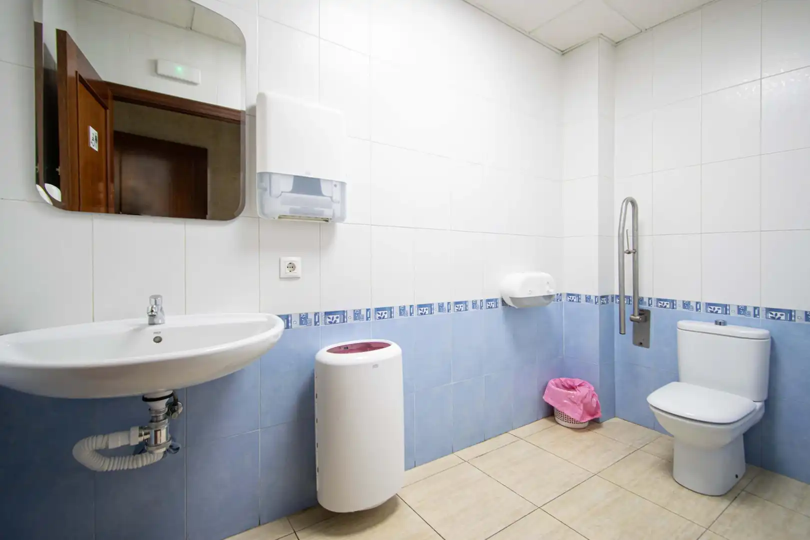 Bany de Casa o xalet en venda en Camas
