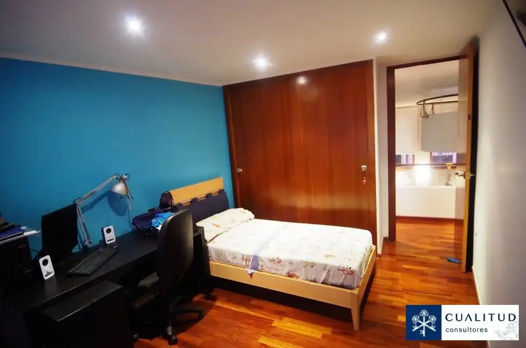 Habitación de Casa o chalet en venta en Castellón de la Plana / Castelló de la Plana con Calefacción, Parquet y Terraza