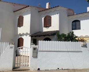 Exterior view of Single-family semi-detached to rent in Torredembarra  with Terrace