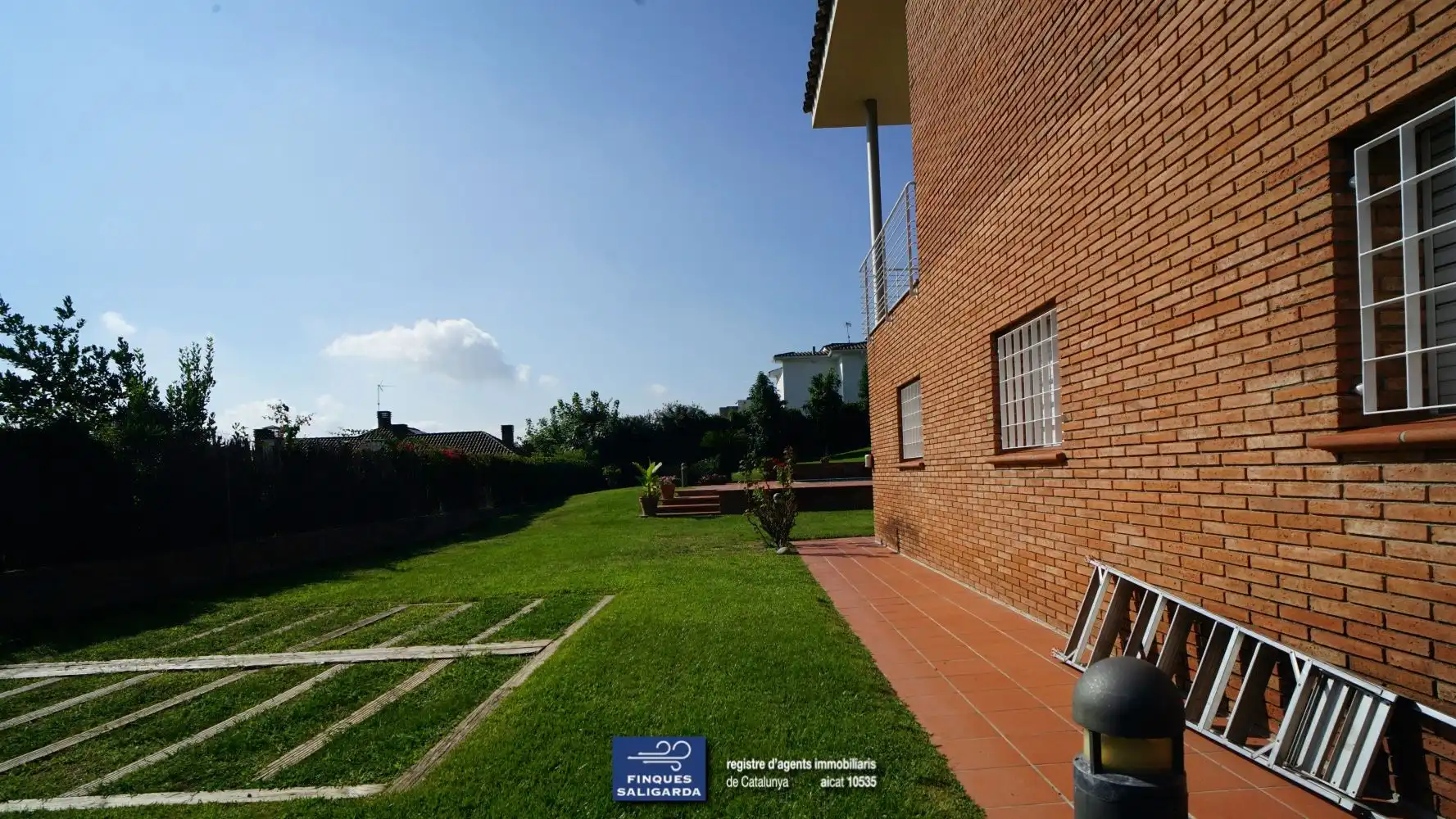 Jardín de Casa o chalet en venta en Canovelles con Aire acondicionado, Calefacción y Terraza