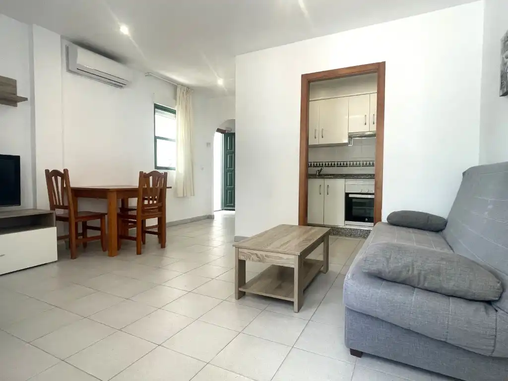 Sala de estar de Apartamento en venta en Vera con Aire acondicionado, Terraza y Amueblado