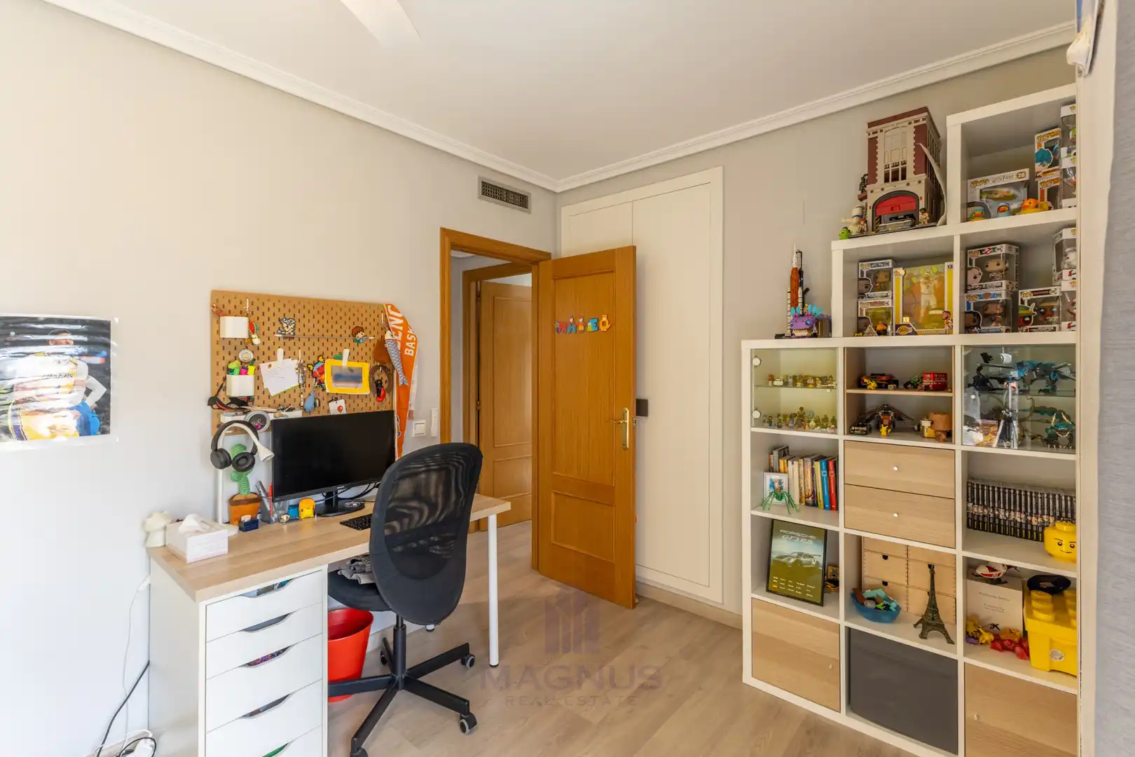 Dormitori de Apartament en venda en Patraix