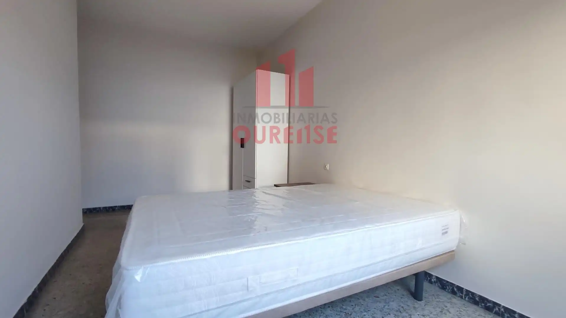 Schlafzimmer von Wohnung zur Miete in Ourense Capital  mit Heizung, Möbliert und Balkon