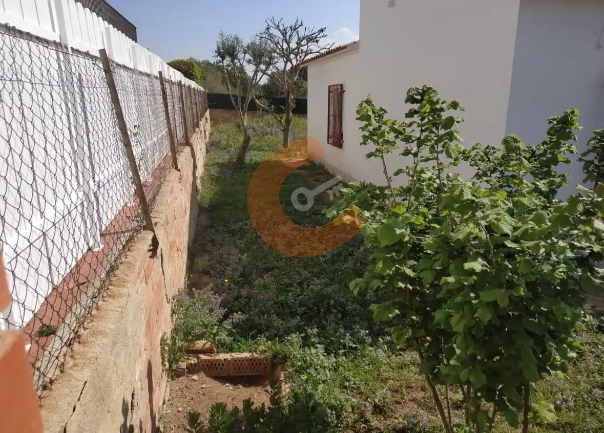 Casa amb jardí en venda a Santa Oliva, imagen 7