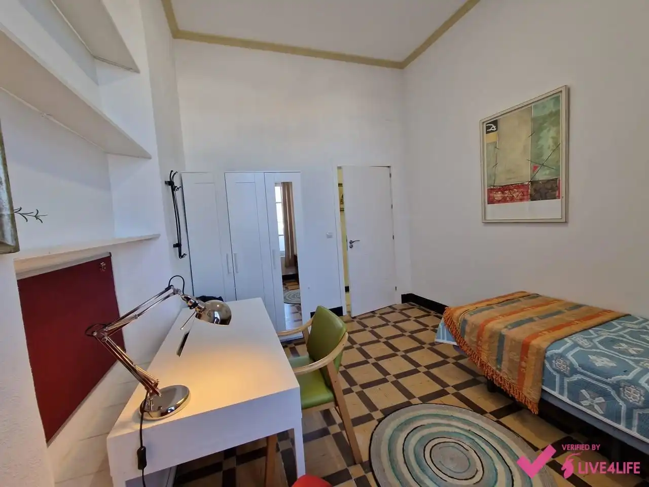Habitació a Avenida de Jerez, Bellavista