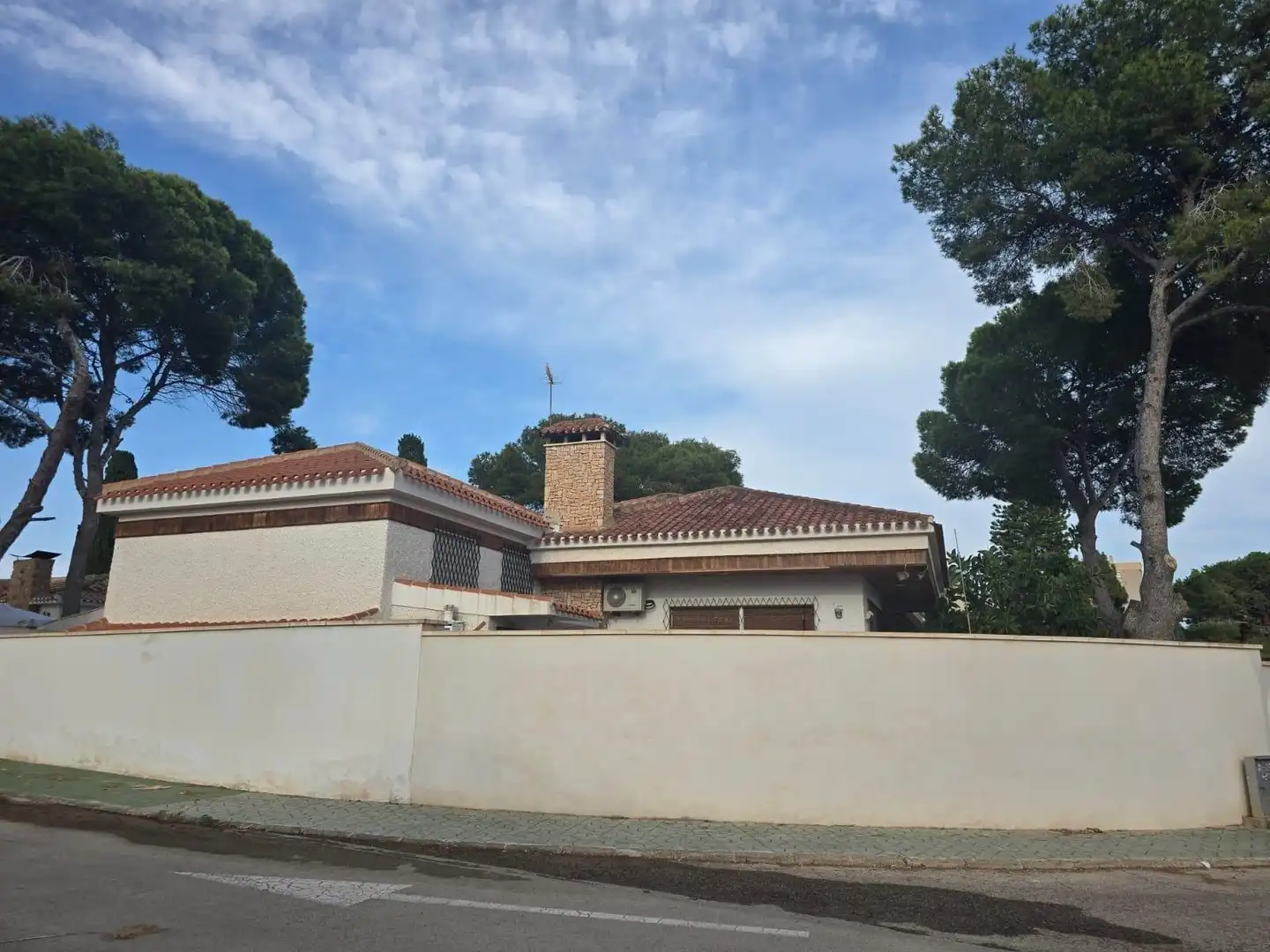 Exterior view of Houses for sale in Orihuela