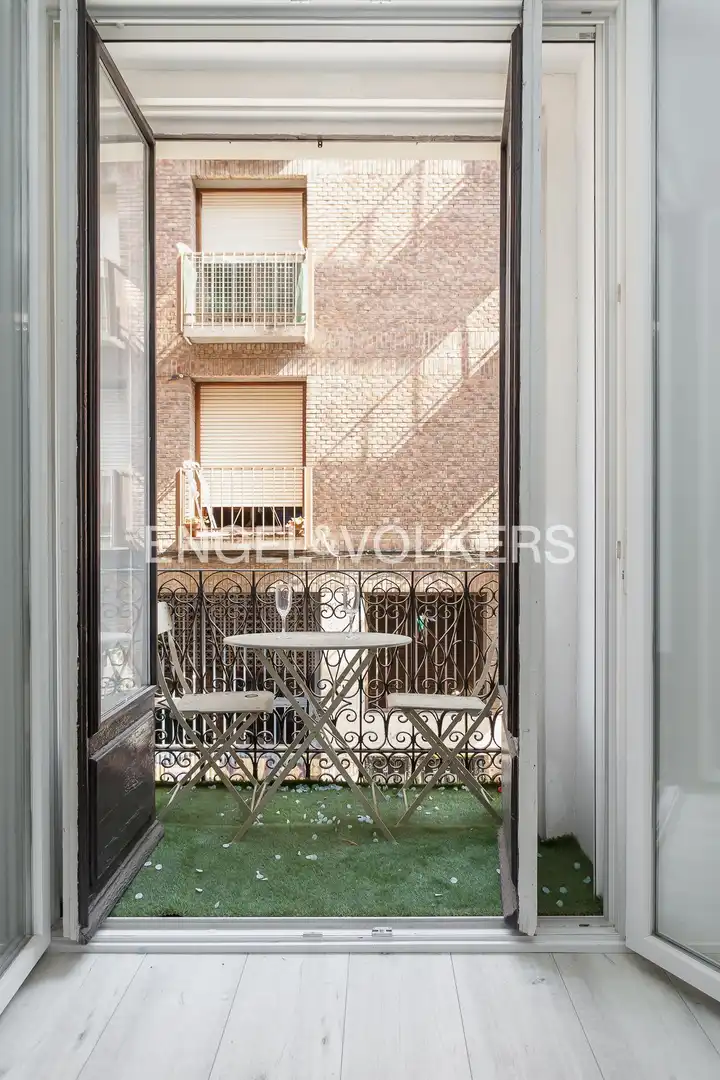 Balcony of Flat for rent in Madrid  with Air Conditioner, Heating and Balcony