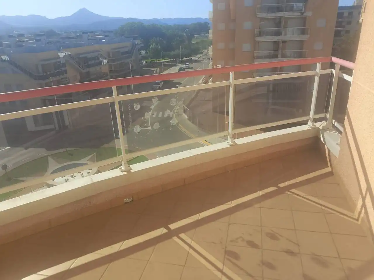 Terraza de Piso en venta en Guardamar de la Safor con Aire acondicionado, Terraza y Amueblado