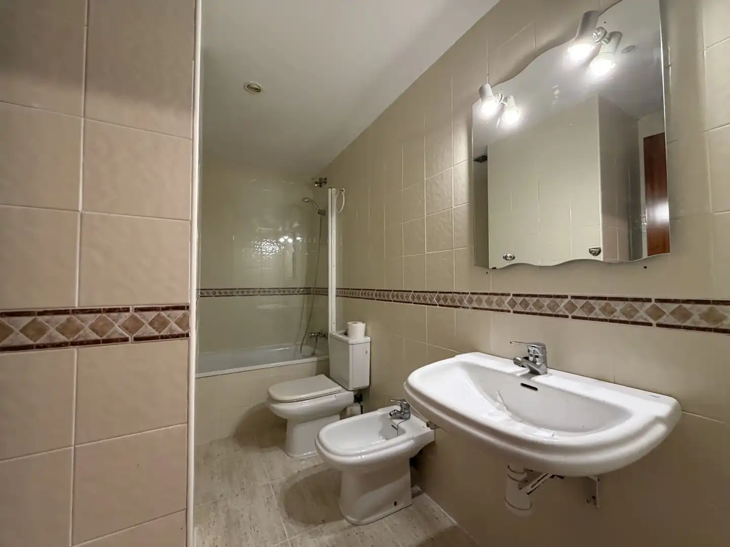 Bathroom of Flat for sale in Piera, Barcelona