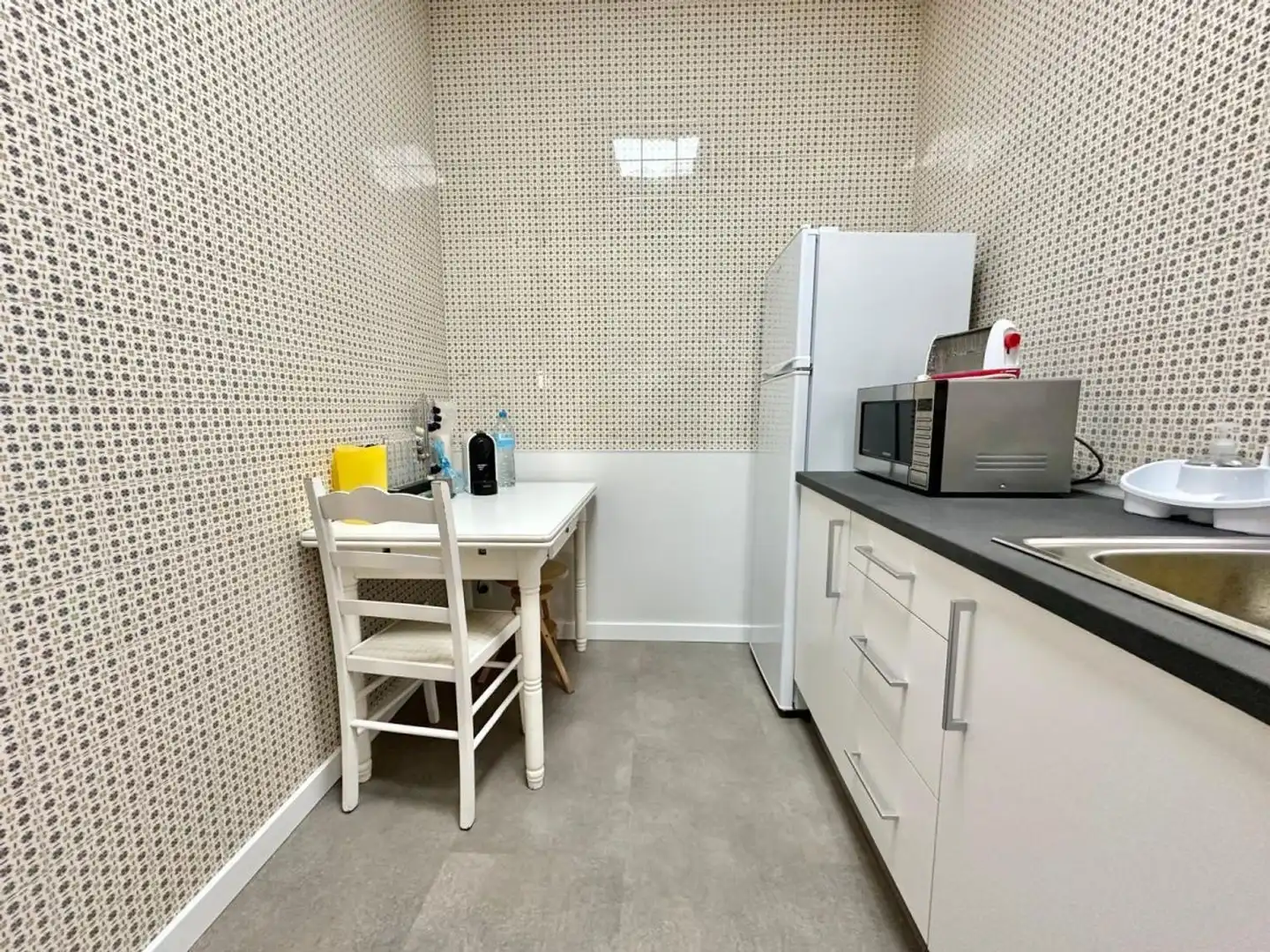 Kitchen of Flat for share in Centre - Sant Josep - Sanfeliu