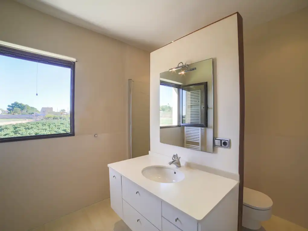 Casa amb terrassa en venda a Los Pinares - La Masia, imagen 23