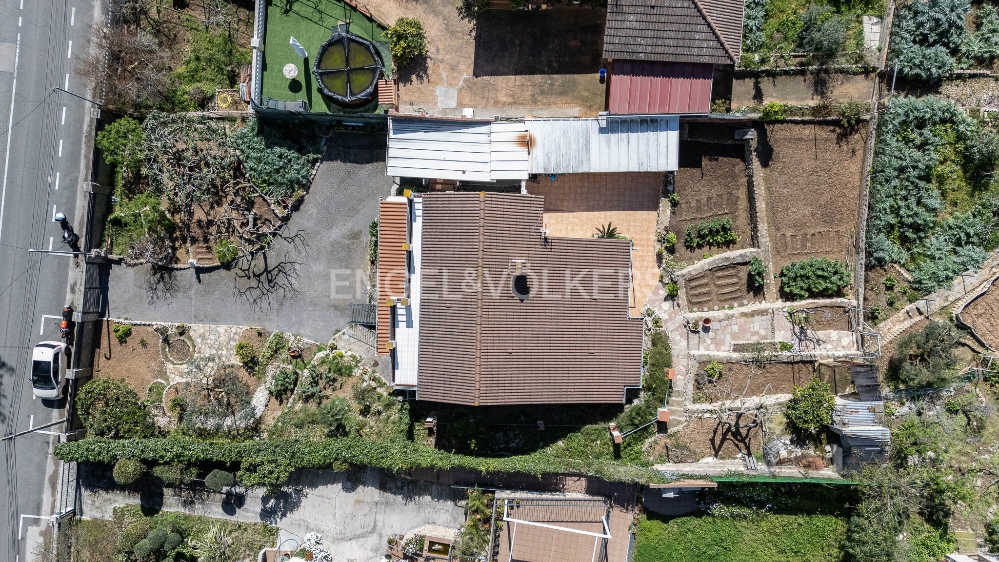 Vista exterior de Casa o xalet en venda en Cubelles amb Calefacció, Jardí privat i Terrassa