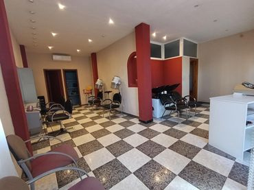 Gewerbefläche zur Miete in Carrer PERE RIPOLL I PALOU 57