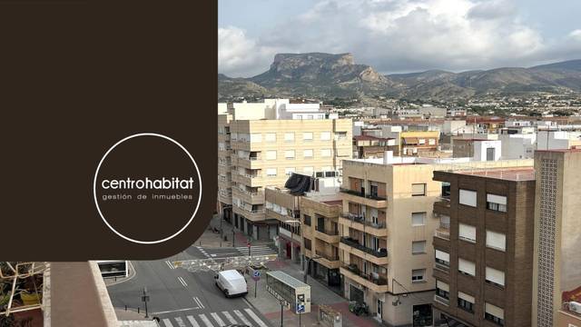 Ático en Venta en Plaza Castelar - Mercado Central