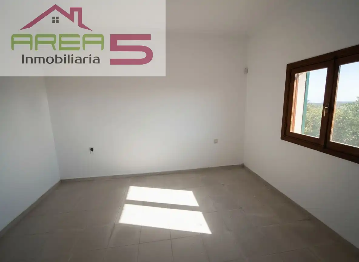 Casa adosada en venta en Santa Marta