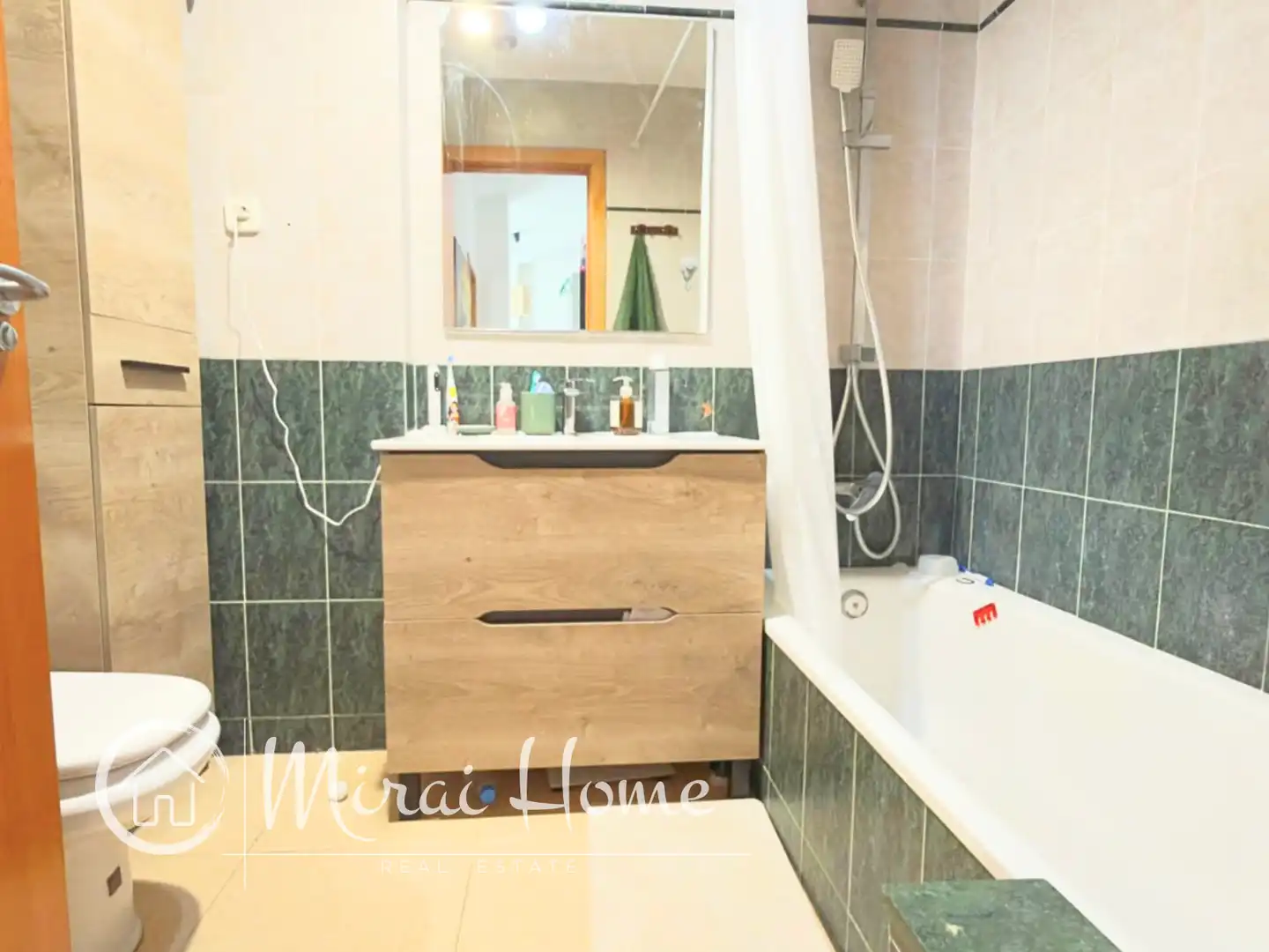 Bathroom of Duplexes for sale in Canovelles  with Air Conditioner, Heating and Balcony