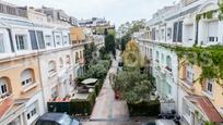 Exterior view of Single-family semi-detached for sale in  Barcelona Capital  with Air Conditioner, Heating and Terrace