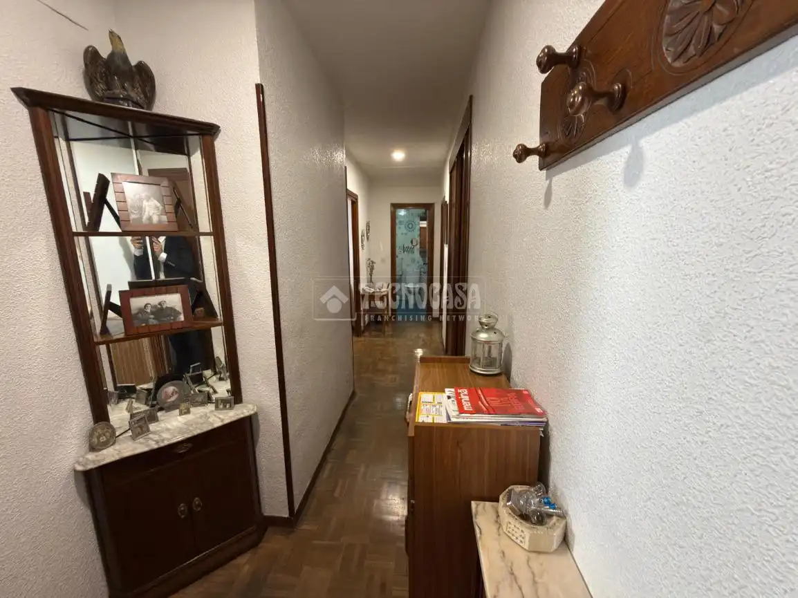Wohnung zum Verkauf in Alcobendas mit Klimaanlage, Heizung und Parkett
